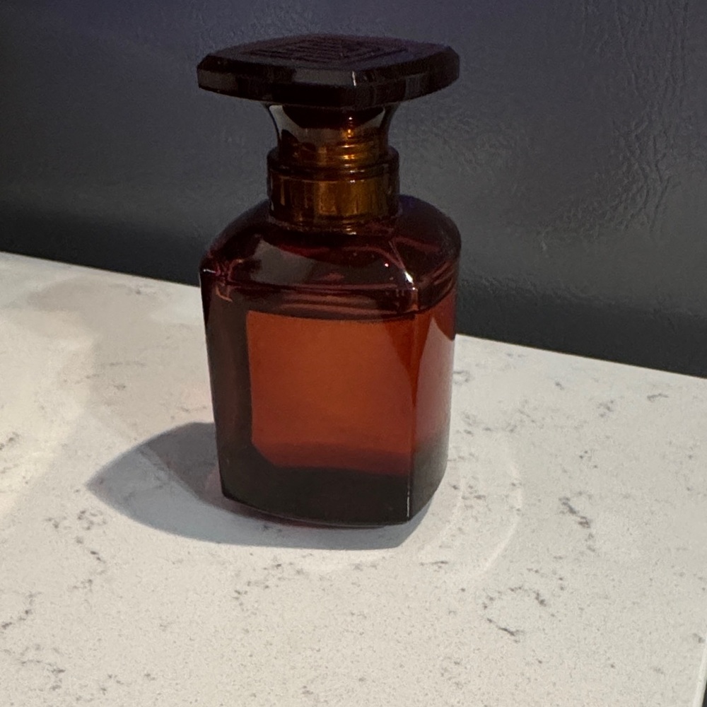 Fenty Beauty Perfume - Picture 2 of 3